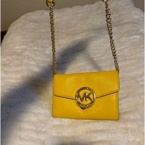 Michael Kors Wallet Crossbody